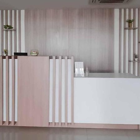 Apartment Riverview Residence Jababeka Redpartner Cikarang Kültér fotó